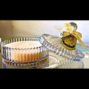 DW HOME CANDLE WHITE TEA GINGER RICHLY SCENTED 3 WICK